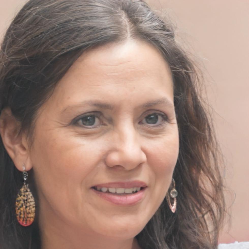 Portrait de Catherine Leblanc, spécialiste en éducation financière